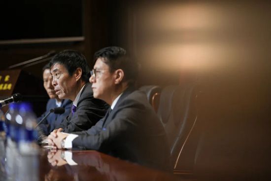 垂涎欲滴的美丽的人