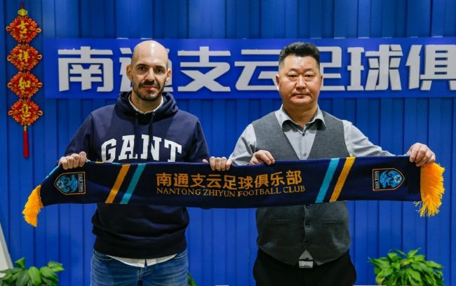 上官家族的霞姐